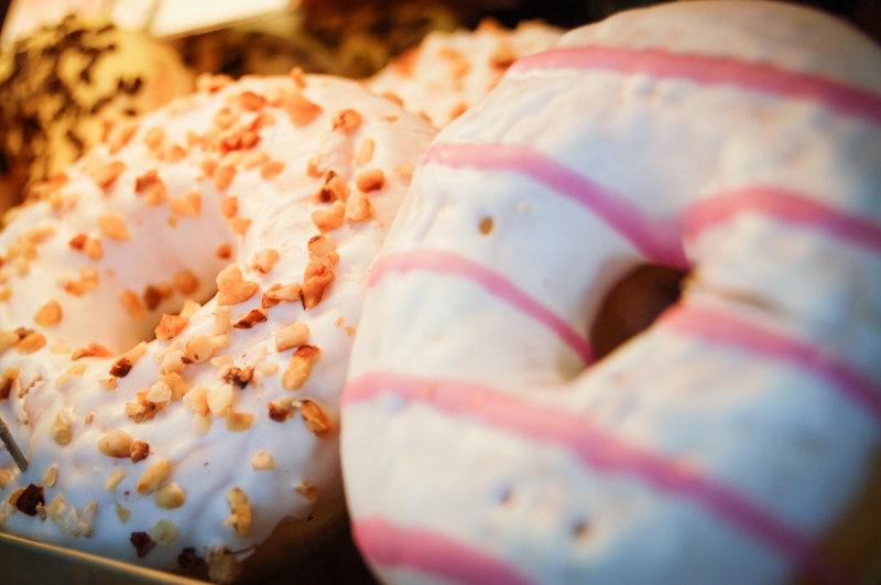 patisserie-ST AUBAN-min_donuts_sweets_pastries_pastry_shop_cake_cakes_bakery_eating-987656